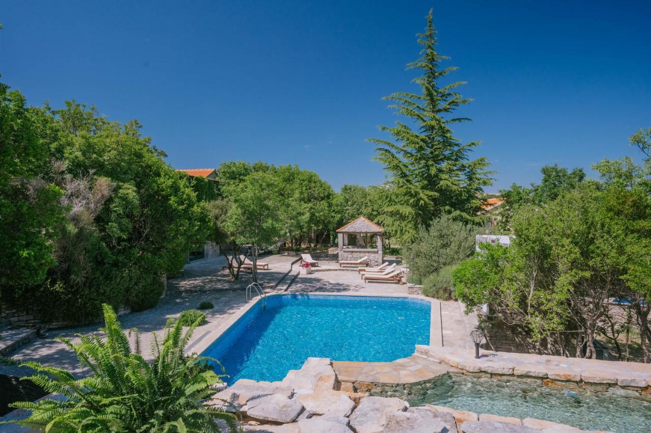 Nono Ban Hotel & Villa Gornji Humac المظهر الخارجي الصورة