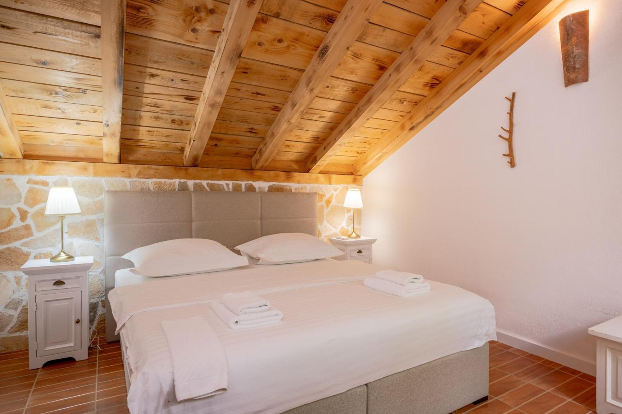 Nono Ban Hotel & Villa Gornji Humac المظهر الخارجي الصورة