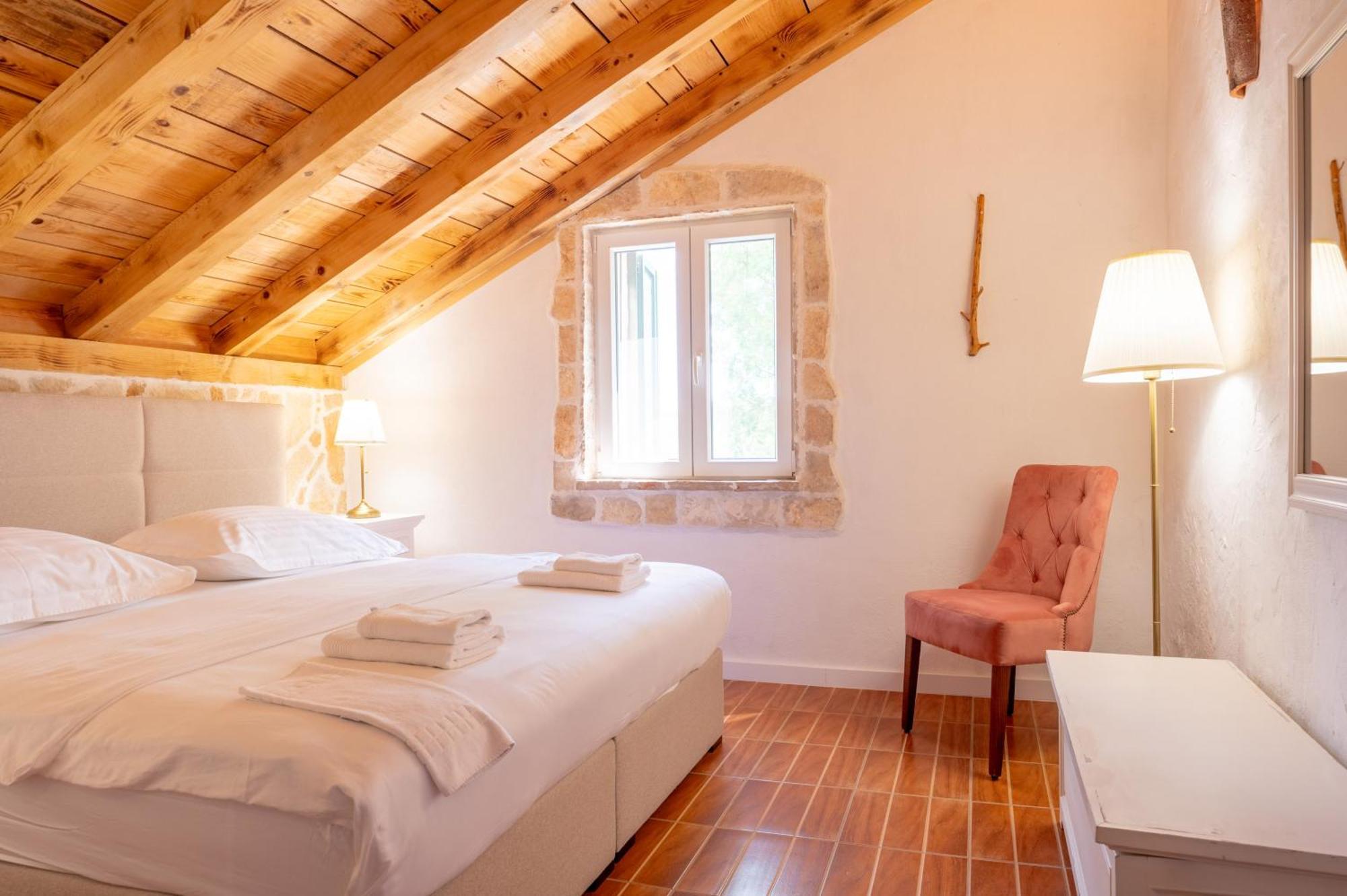 Nono Ban Hotel & Villa Gornji Humac المظهر الخارجي الصورة